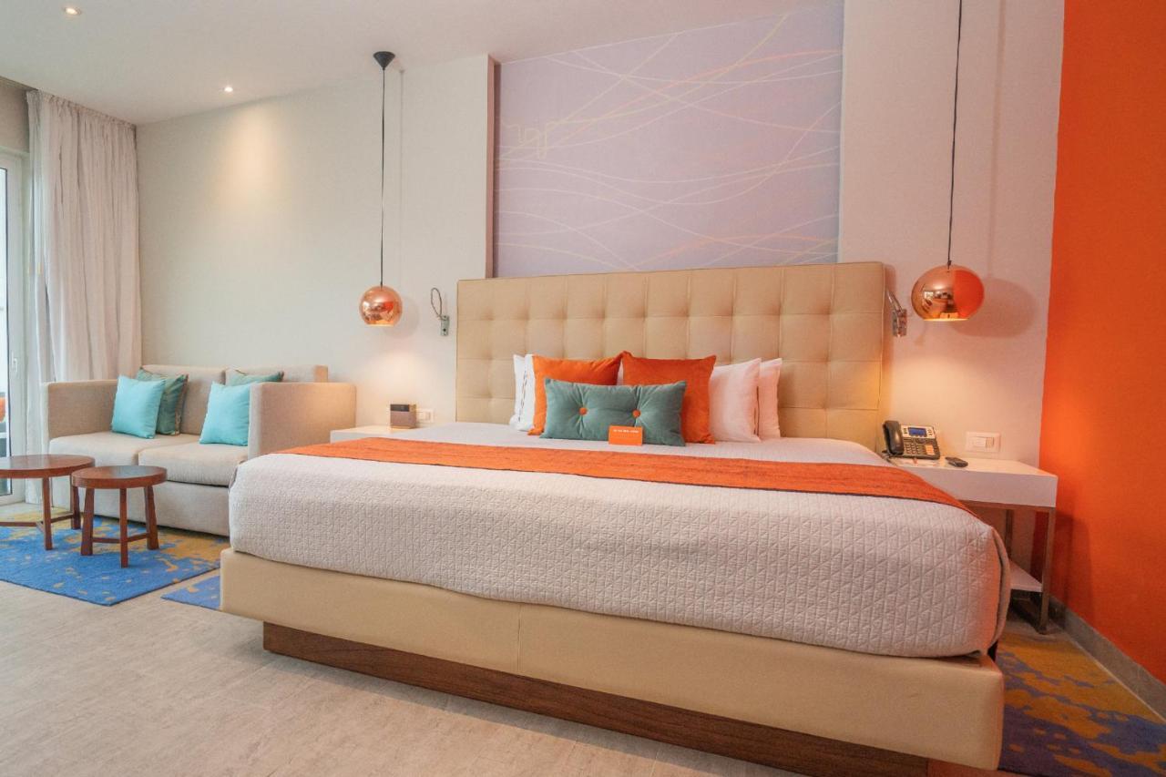 Nickelodeon Hotels & Resorts פונטה קאנה מראה חיצוני תמונה A room at the hotel